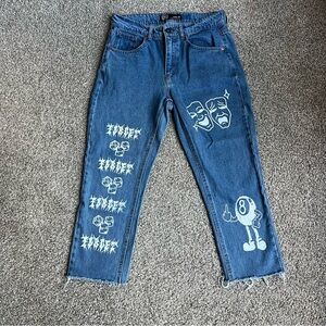 Graffiti Style High Rise Straight Leg Raw Hem Jeans, Size 28